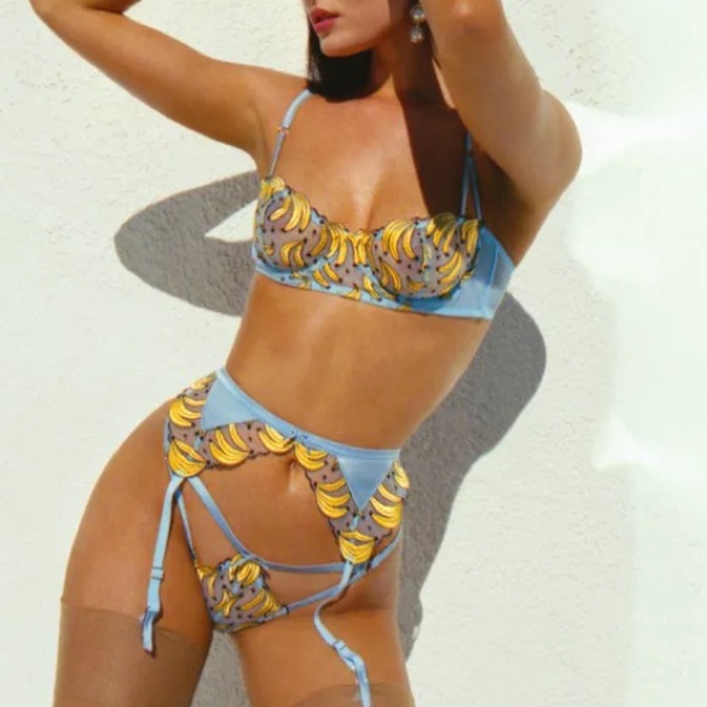 fleur du mal | banana garter NWT size 2